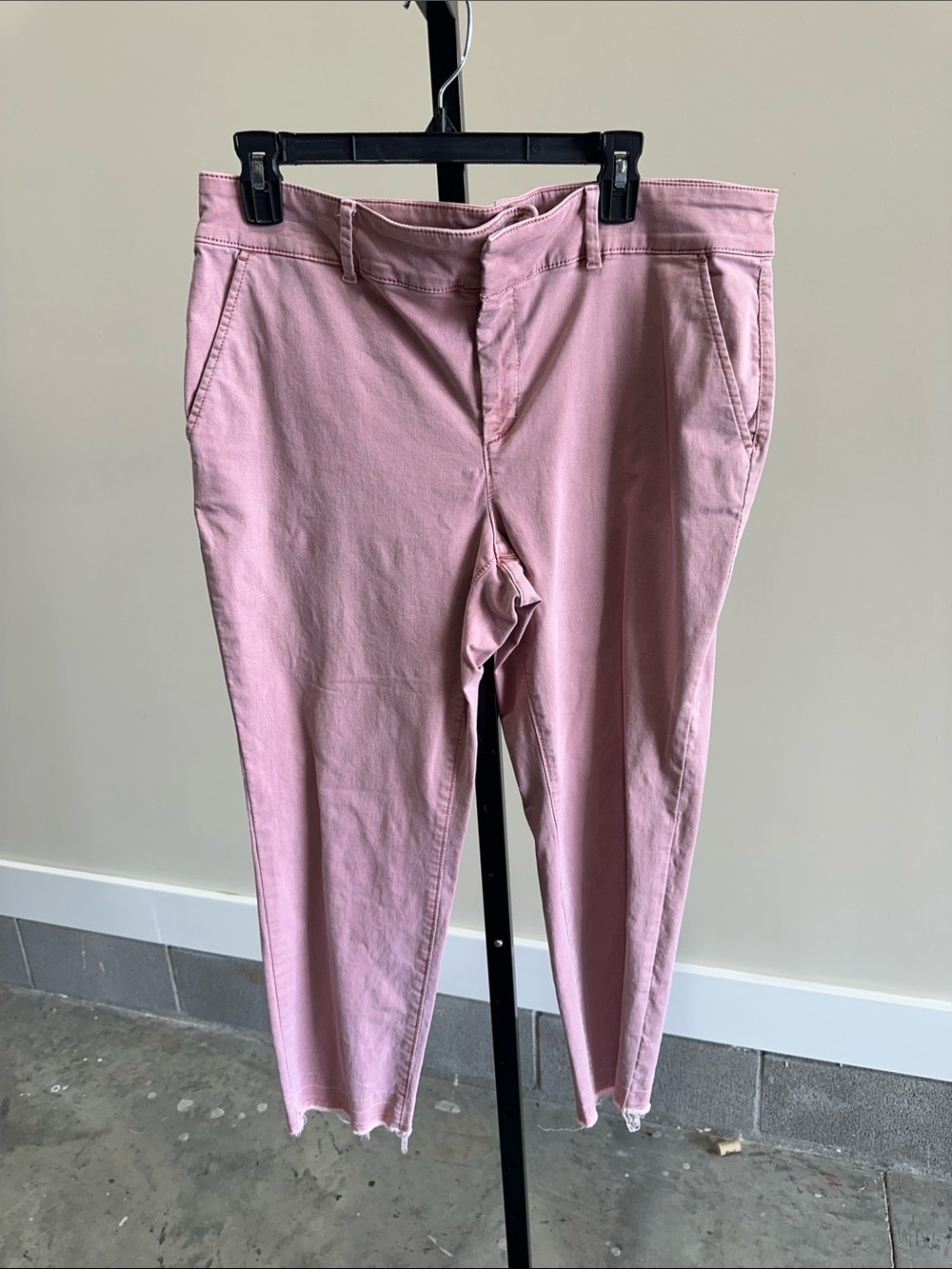 Loft pink jeans size 14 women’s